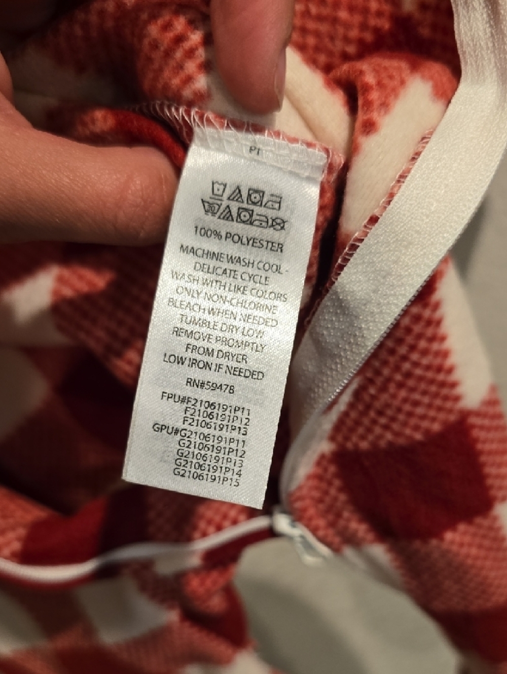 NWT Jingles & Joy Red Buffalo Plaid Fleece Footed Pajamas - 2T - Picture 5 of 5
